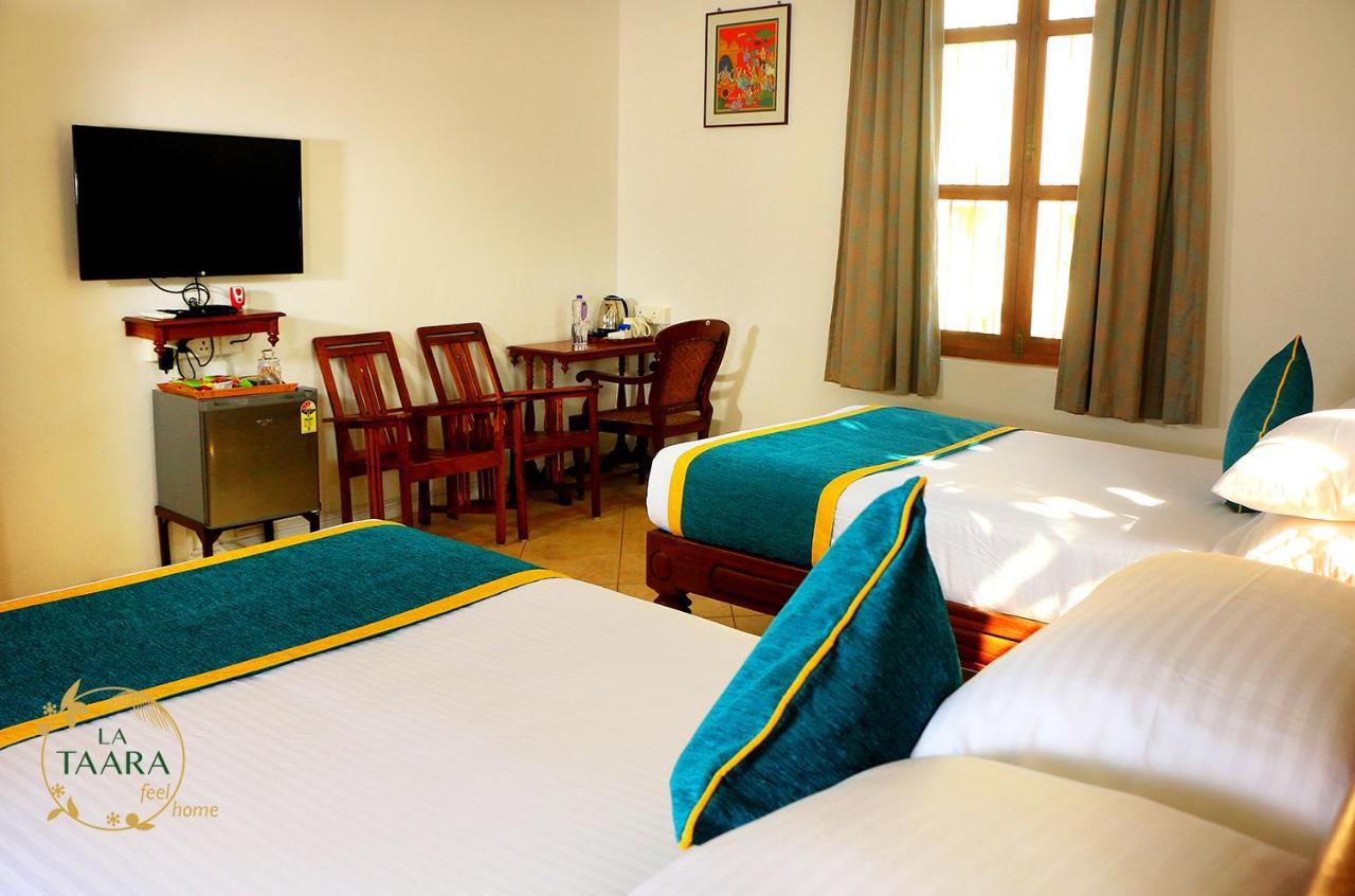 La Taara Hotel Auroville Eksteriør billede