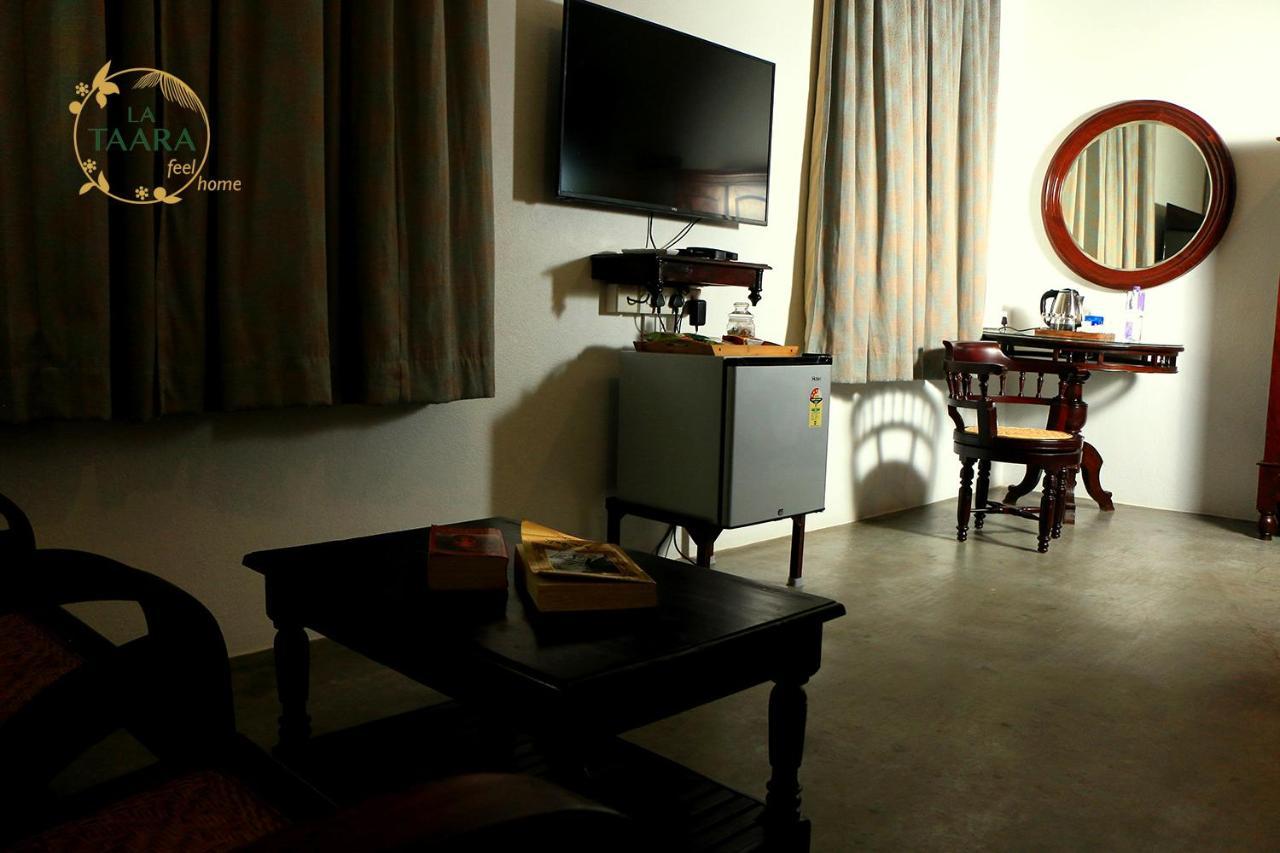 La Taara Hotel Auroville Eksteriør billede
